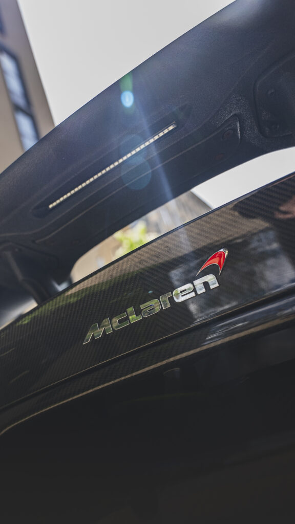 Mclaren Back Logo